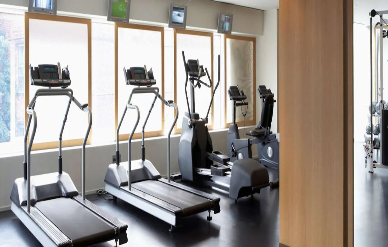 Delta Hotels By Marriott Edmonton Centre Suites